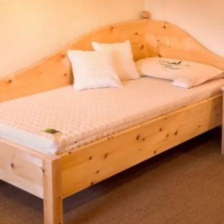 公寓 Spacious Apartment In Aurach With A Balcony
